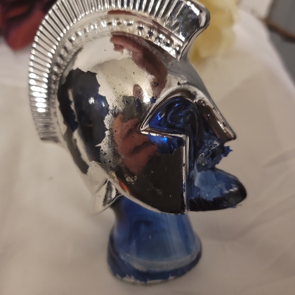 !Vintage Avon Spartan Trojan Solider bottle - Picture 6 of 6